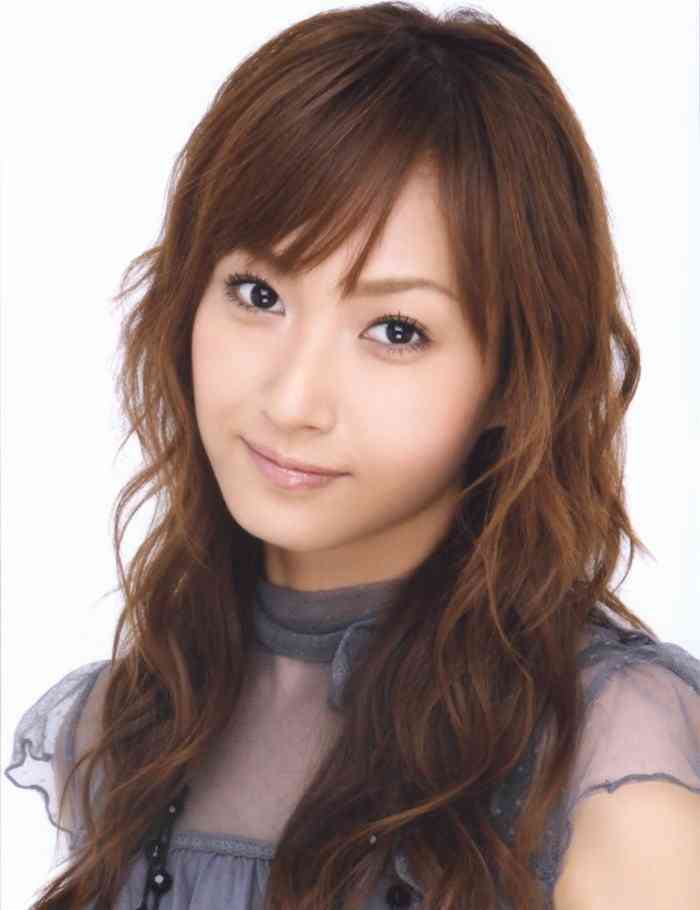 藤本美貴、6歳誕生日の長女が「美少女感がすごい」「目元を隠していても美人」と話題