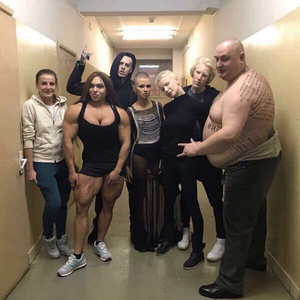 手持ちの画像で一番戦闘力の高そうな画像を貼るトピ