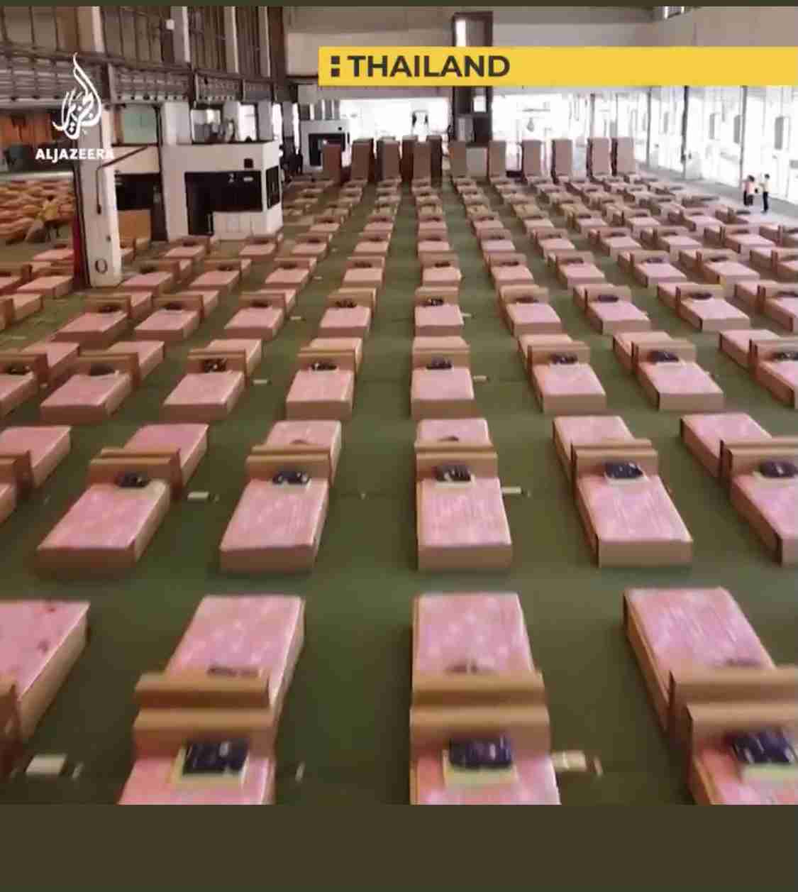 自宅療養の厳しい現実　散らかった嘔吐物「私死ぬの？」