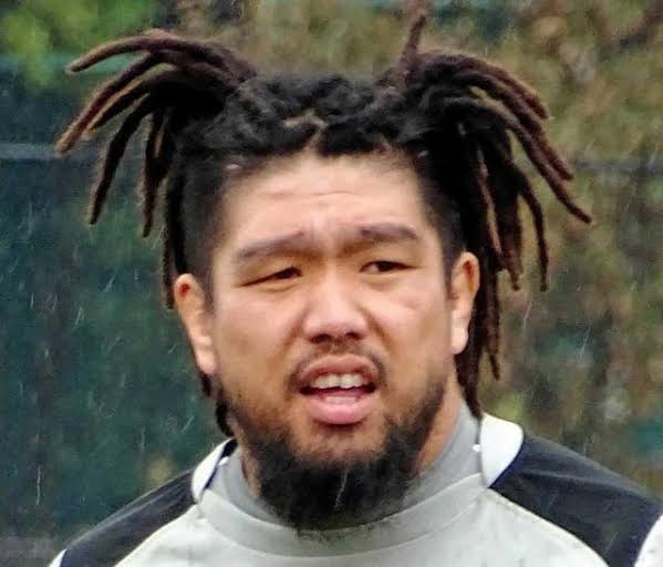 ベビーオイルやホホバオイルなどでのヘアケア