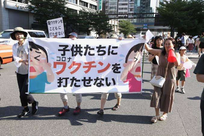 「自分の子どもにワクチンを接種させたいと思うか」 500人に独自調査。「いじめの原因になりそうで心配」の声も