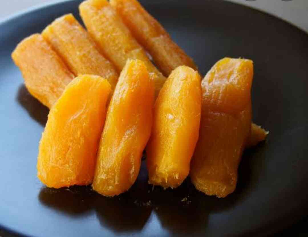 「台風のせいで、ホテルにたどり着けず大ピンチ。途方に暮れる私たちを見た、中学生の男の子が...」（静岡県・50代女性）