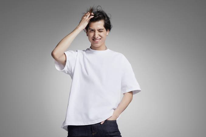 海外セレブのTシャツコーデが見たい