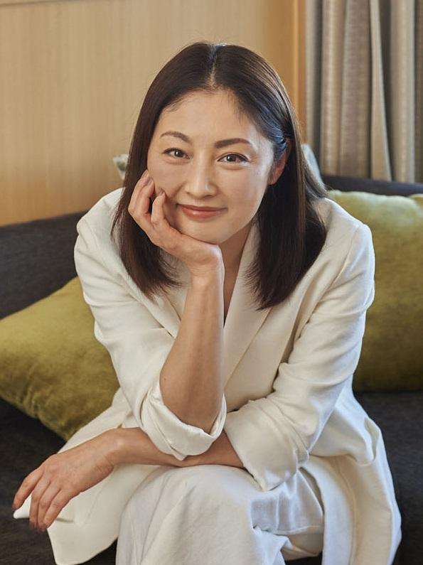 伊東美咲12年ぶり地上波で“女優復帰宣言” でも40代ライバル群雄割拠で「空席」がない！
