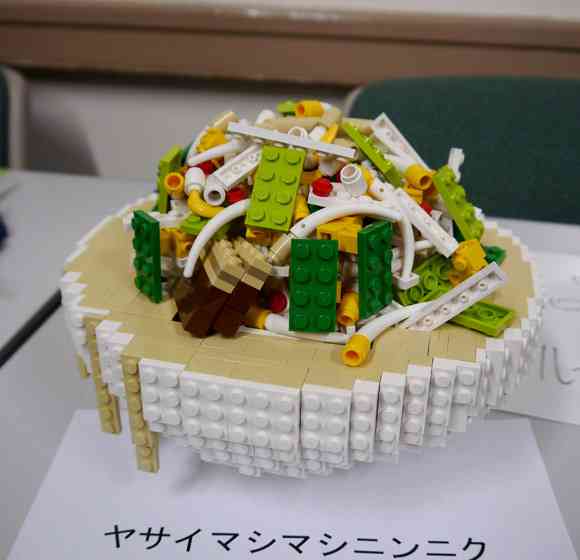 レゴ48万個で実物大「スープラ」…組み立て2400時間、走行も可能