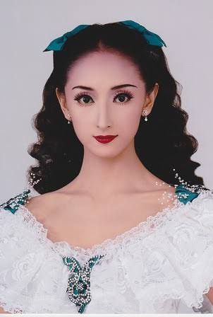 最高に美しいと思う宝塚出身の女優ランキング！3位は大地真央、2位は天海祐希、1位は…？