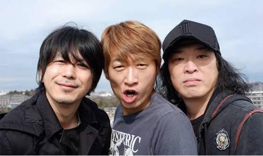 【バンド】ボーカル以外のメンバー知ってたらプラス