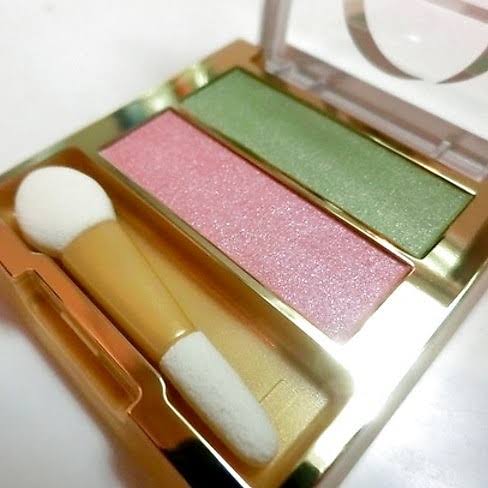 カラフルなアイメイクが見たい！