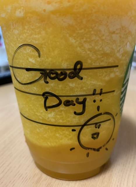 スタバのカップにメッセージを貰える人