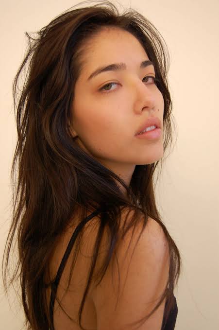 エキゾチックなイケメン・美女の画像