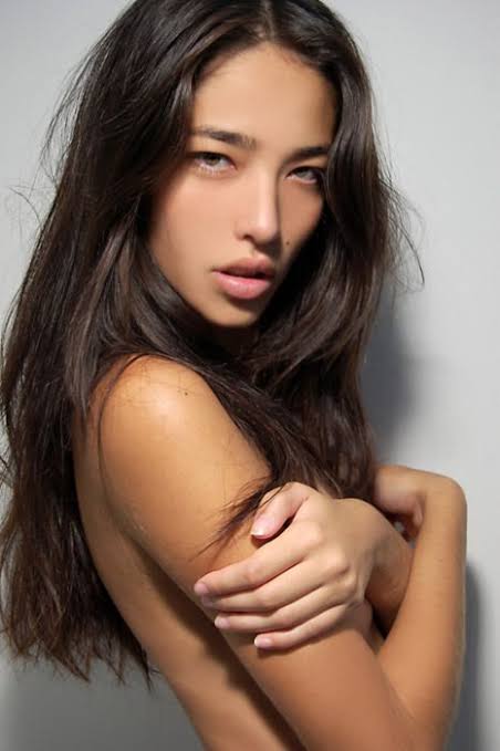 エキゾチックなイケメン・美女の画像