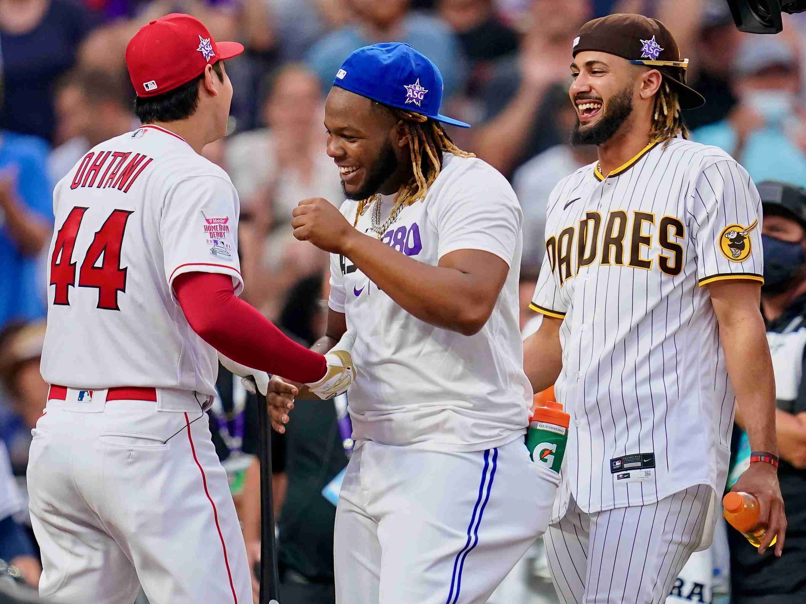 大谷翔平、推定年棒は5年で274億円…ヤンキースが獲得に動くも「札束移籍よりエンゼルス愛！」の男気