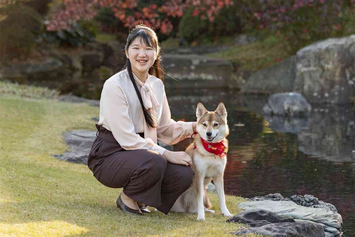 「わぁ、素敵!」スペイン王女姉妹のリンクコーデにときめきが止まらない!