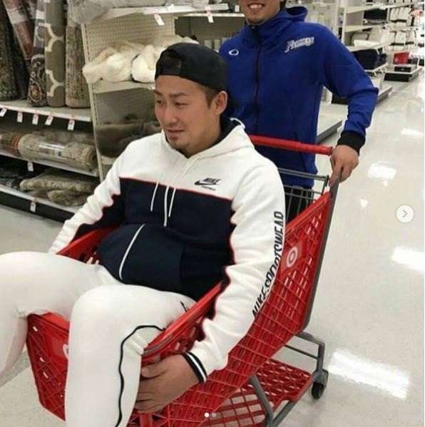 「とんでもない皮肉」「シャレにならん…」　中田翔「暴行騒動」でポスター悪目立ち