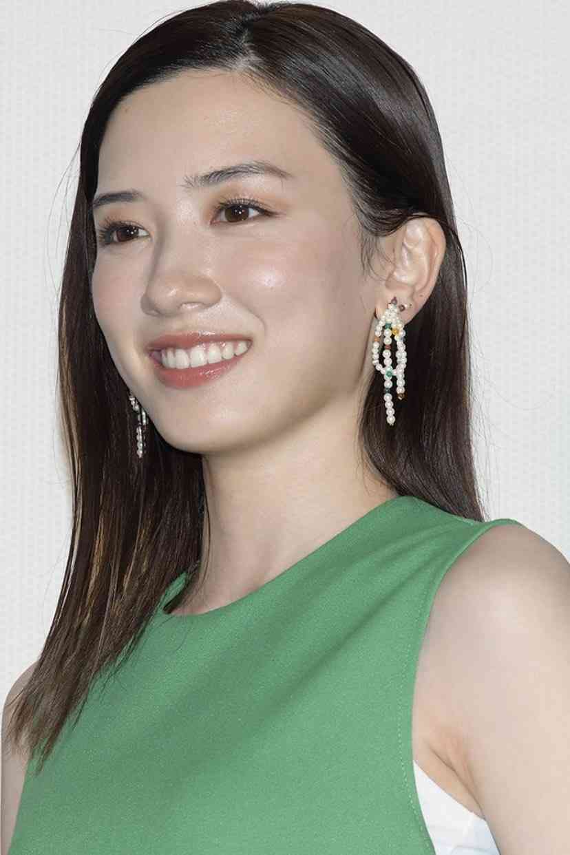 永野芽郁「ポスト綾瀬はるか」として業界内評価急上昇!