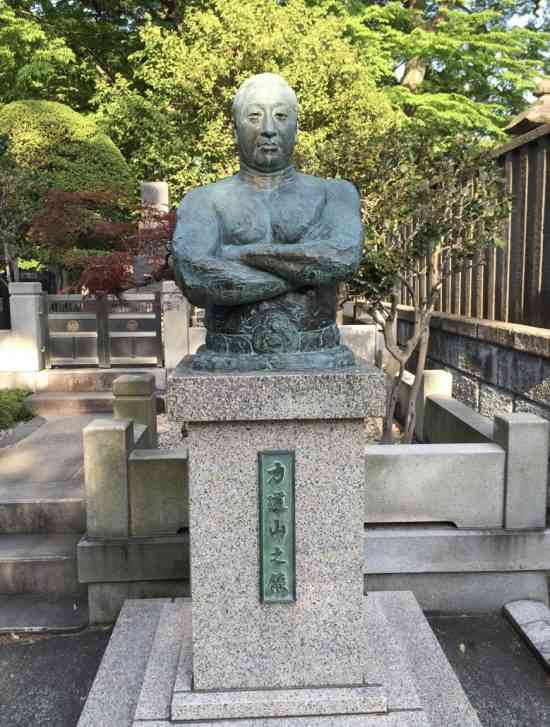 義実家のお墓に入りたくない