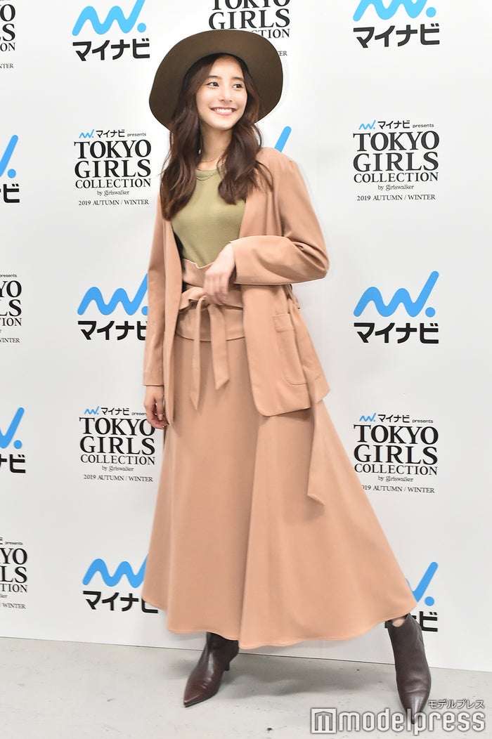 骨格ウェーブの秋・冬服