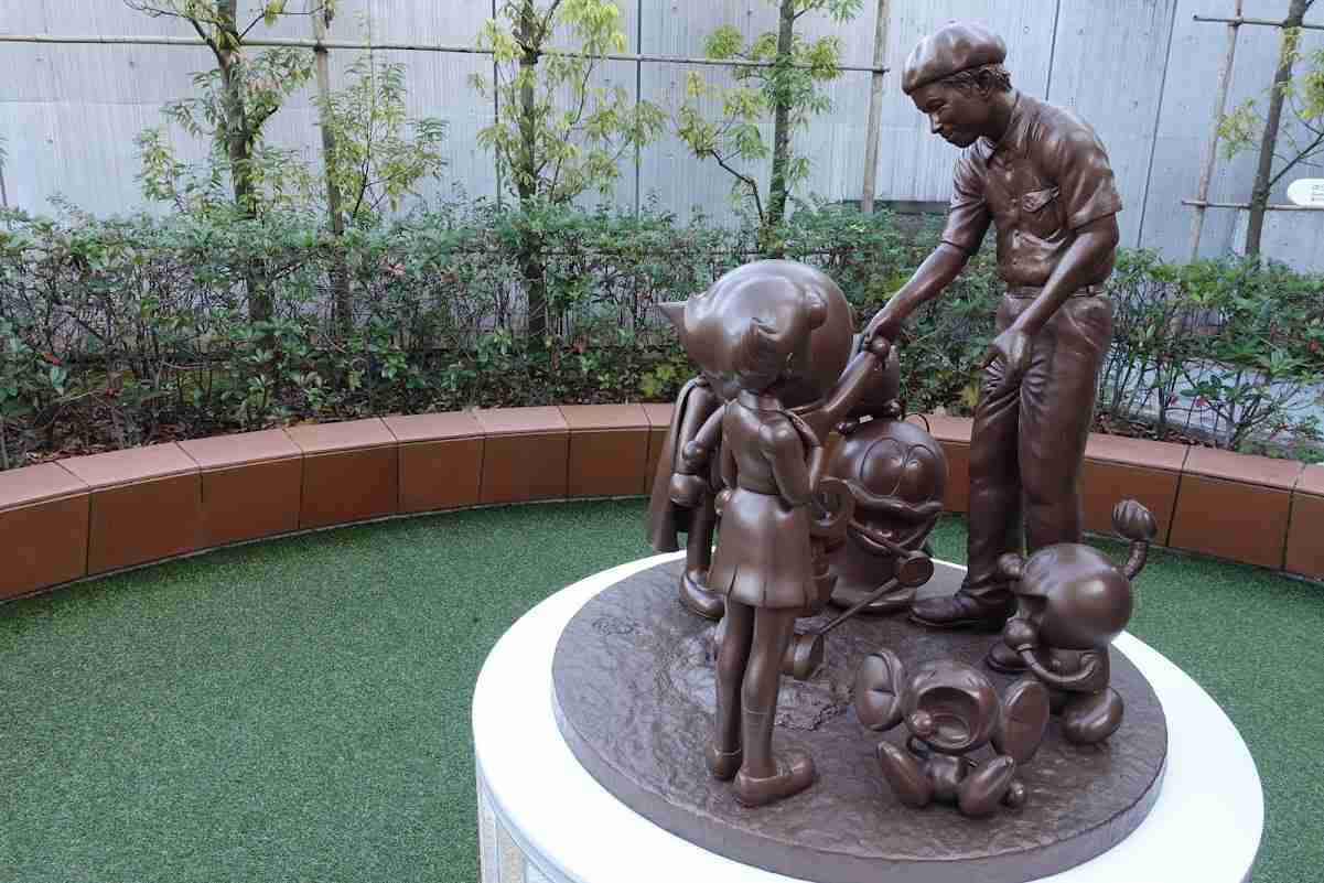 色んな銅像が見たい