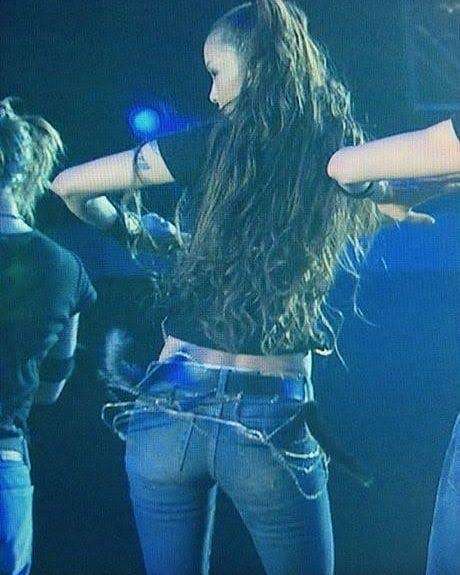 後ろ姿がきれいな女性が見たい