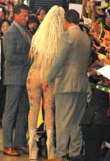 後ろ姿がきれいな女性が見たい