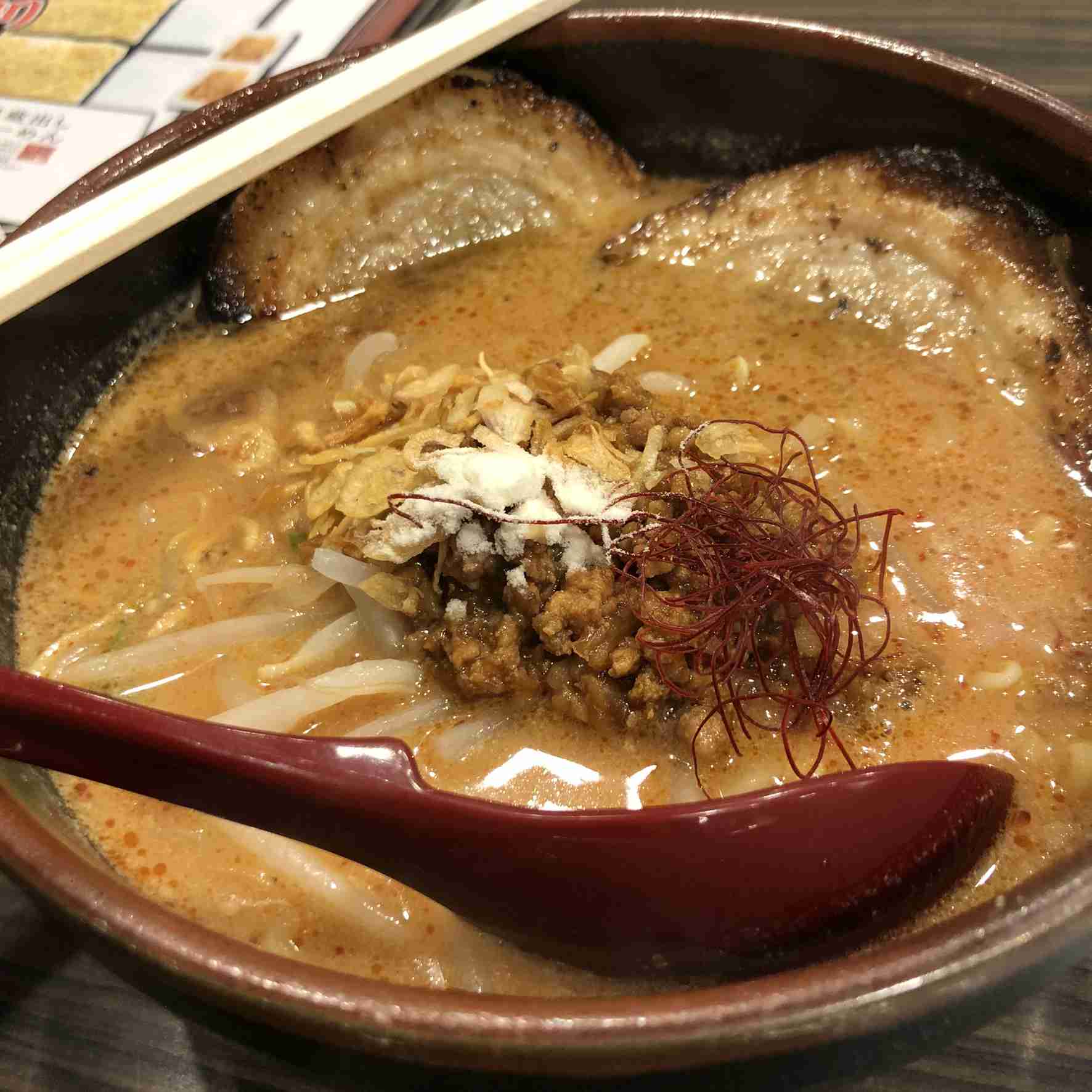 旅行中に撮った食べ物の写真を貼るトピ