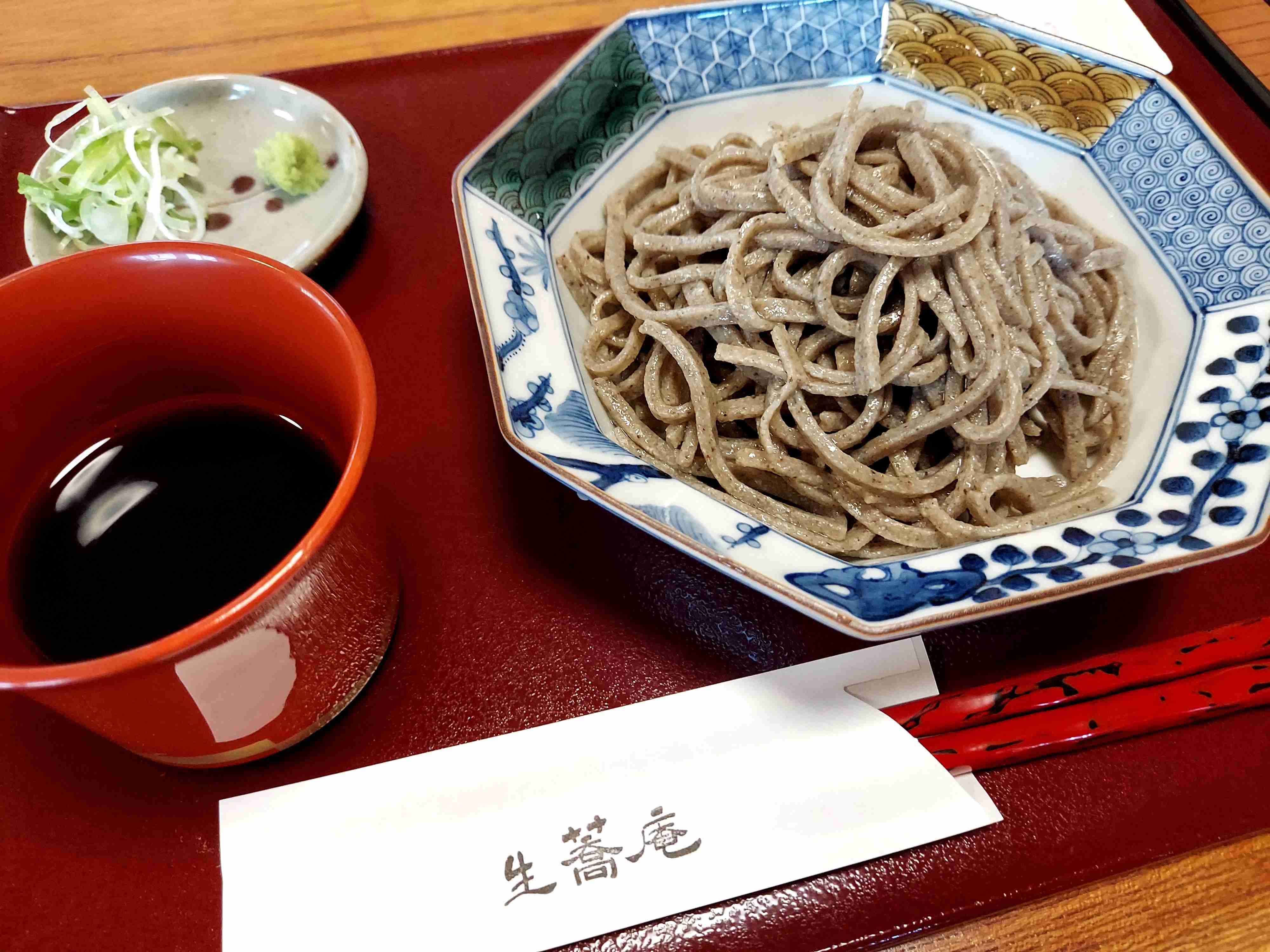旅行中に撮った食べ物の写真を貼るトピ