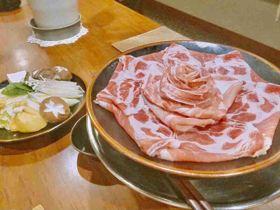 旅行中に撮った食べ物の写真を貼るトピ