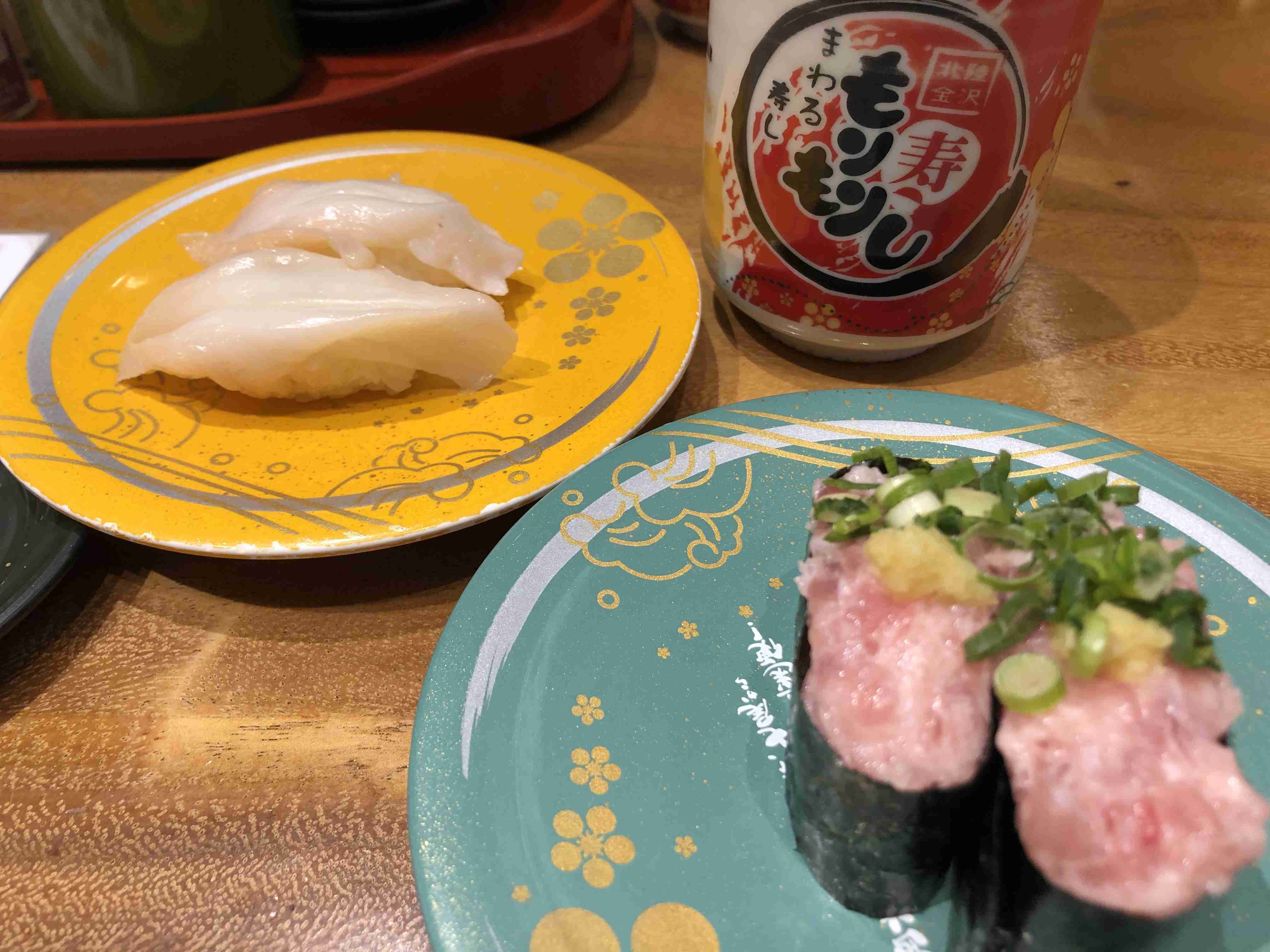旅行中に撮った食べ物の写真を貼るトピ