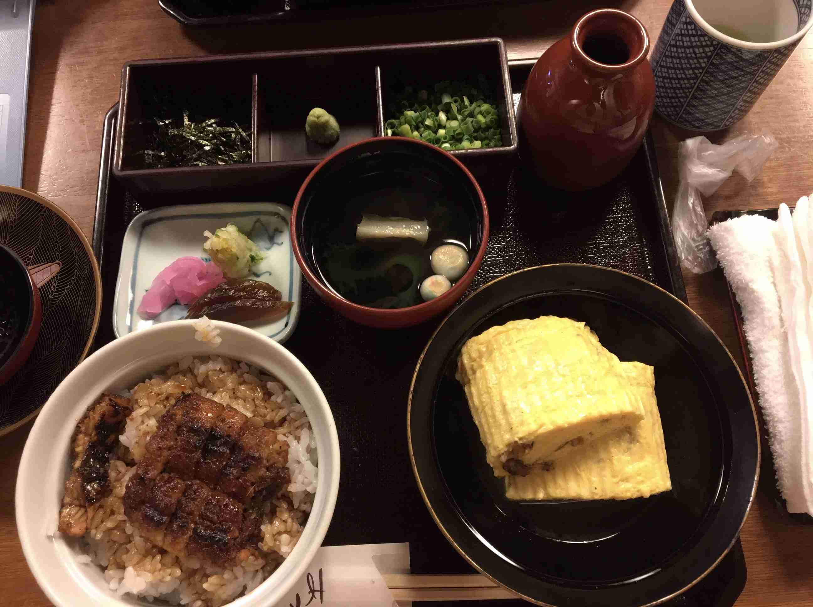 旅行中に撮った食べ物の写真を貼るトピ