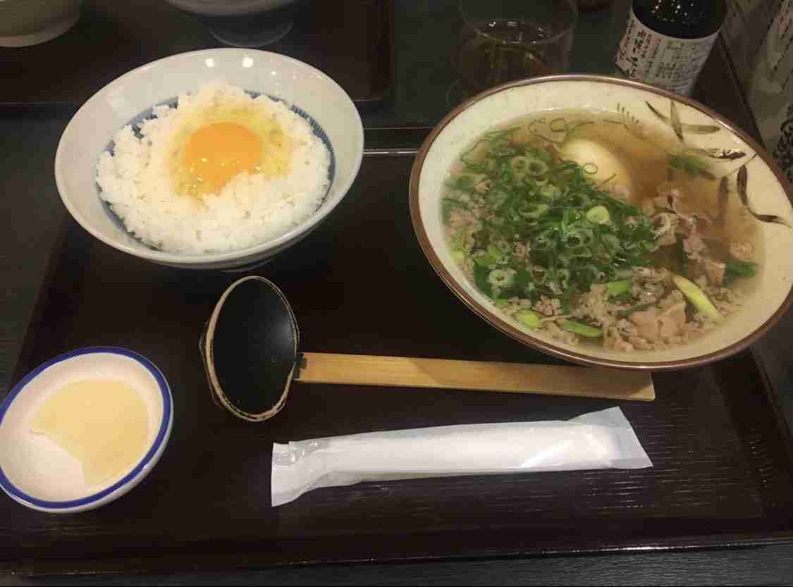 旅行中に撮った食べ物の写真を貼るトピ