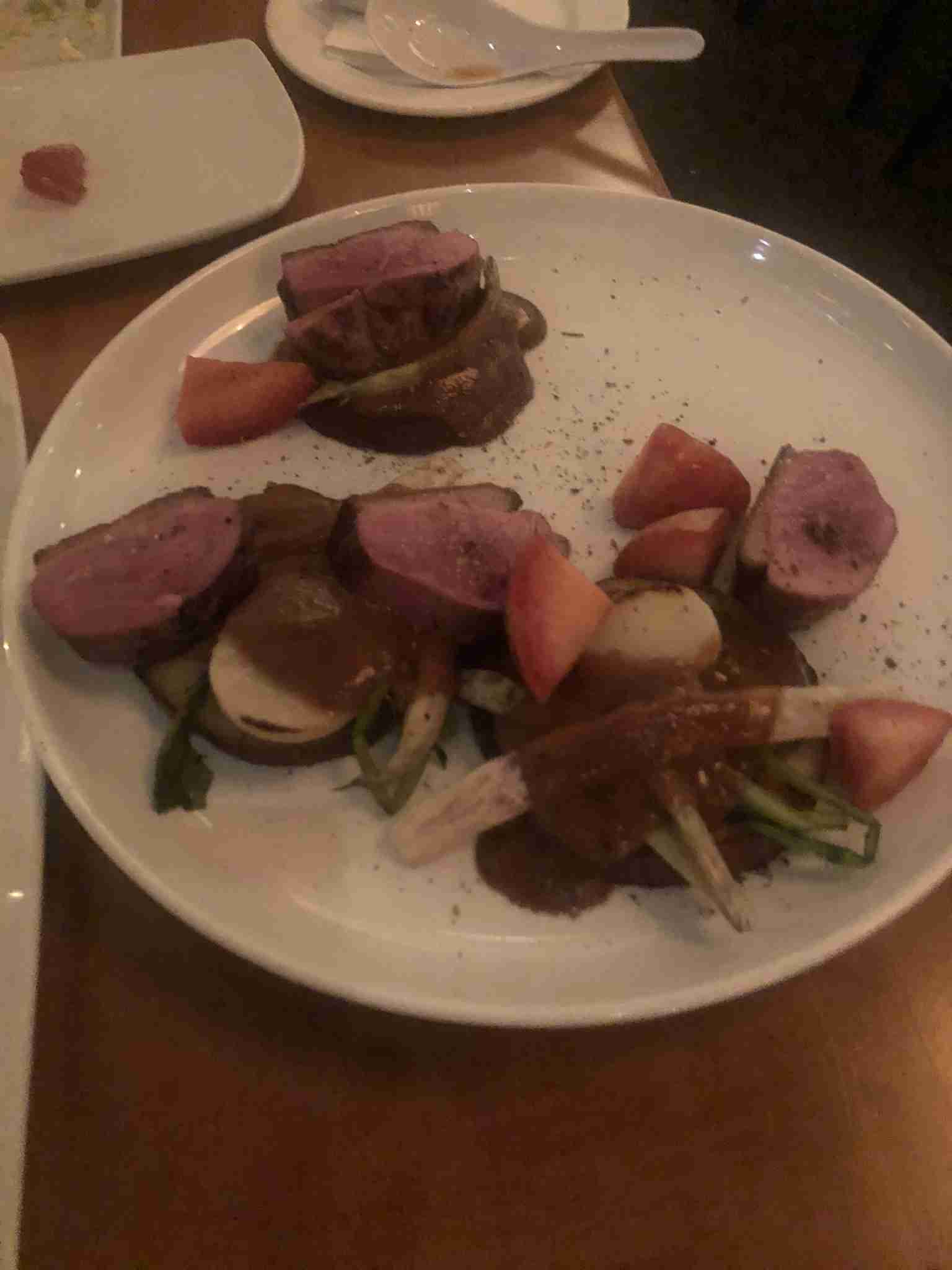 旅行中に撮った食べ物の写真を貼るトピ
