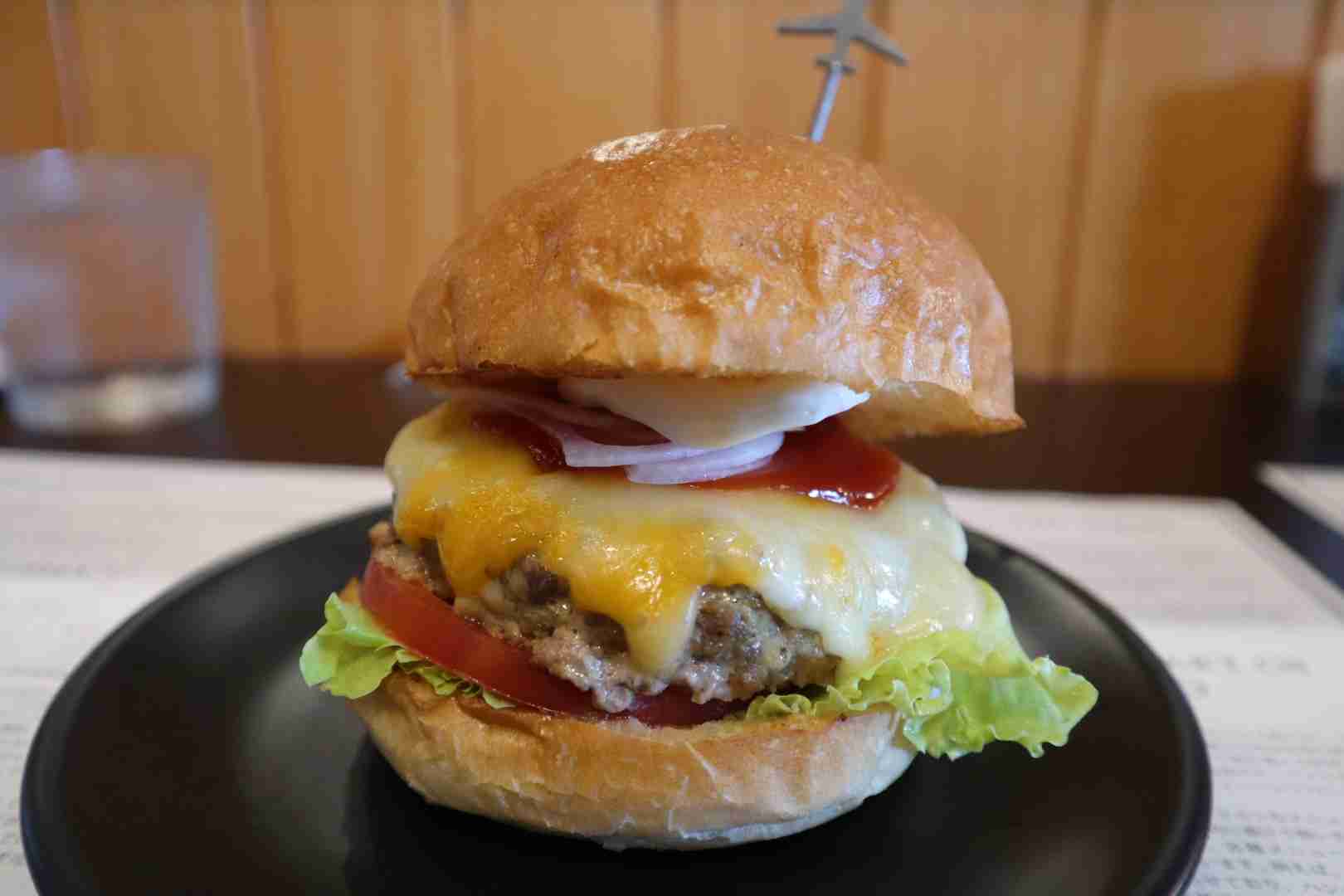 旅行中に撮った食べ物の写真を貼るトピ