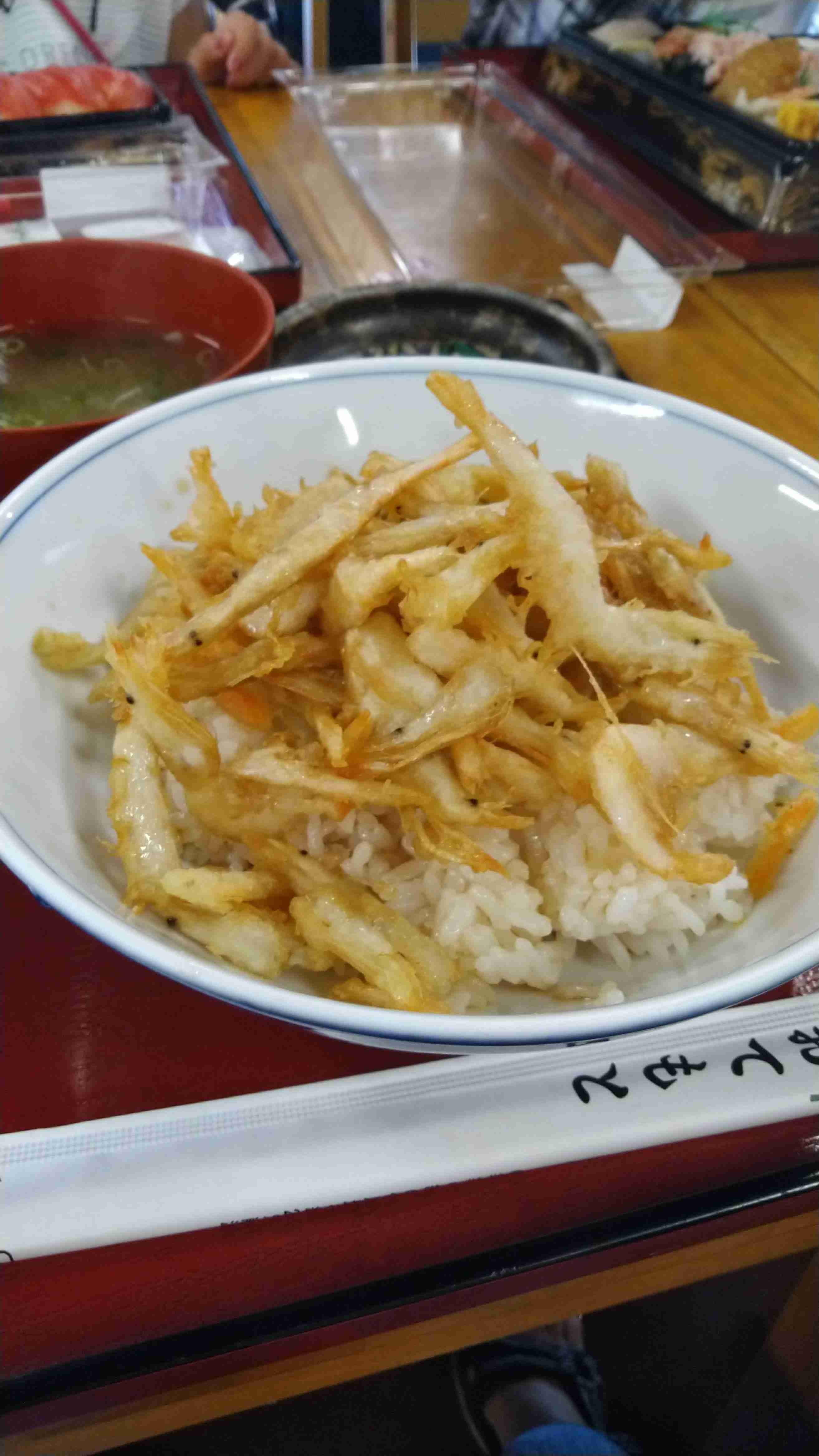 旅行中に撮った食べ物の写真を貼るトピ