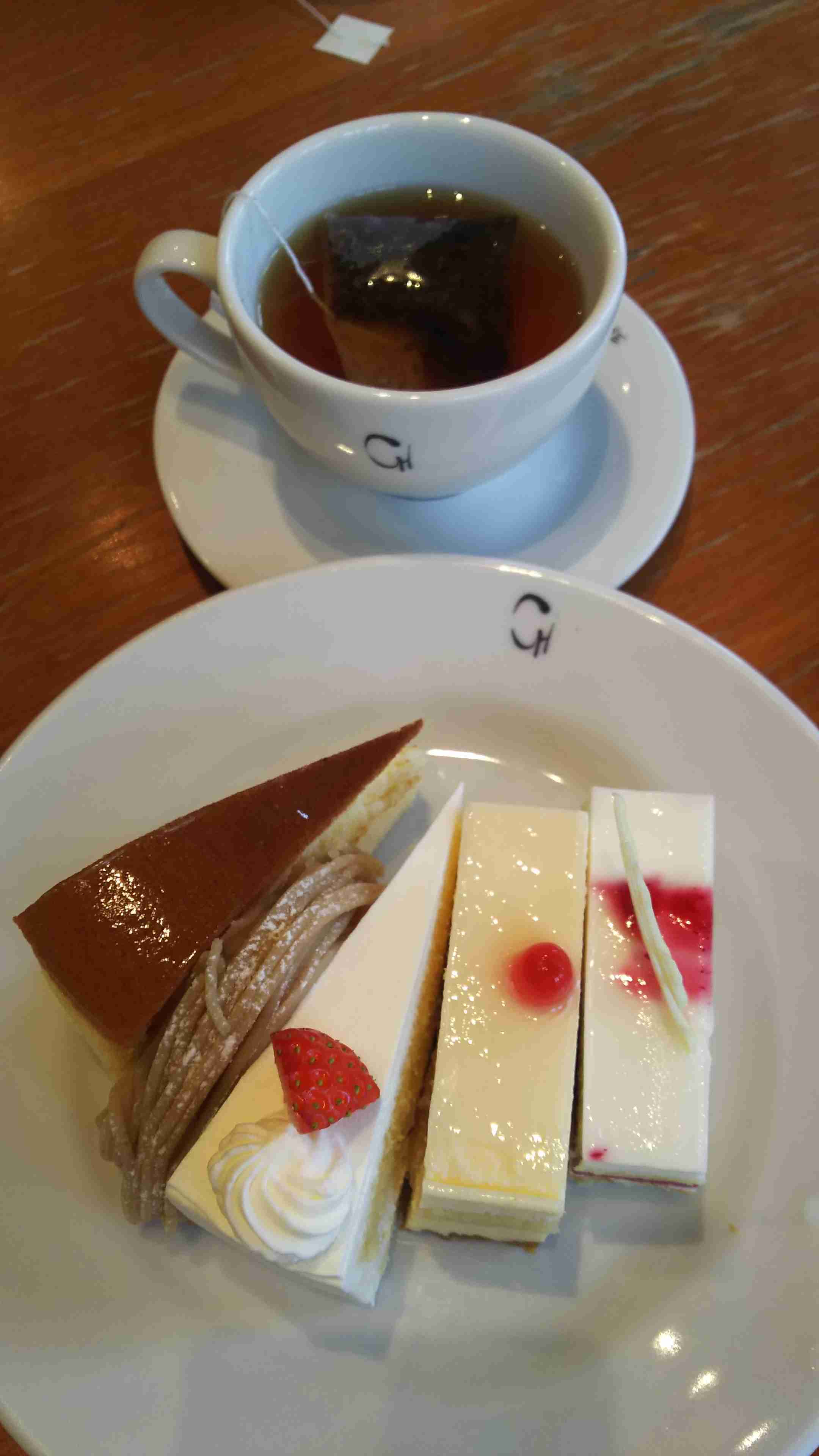 旅行中に撮った食べ物の写真を貼るトピ