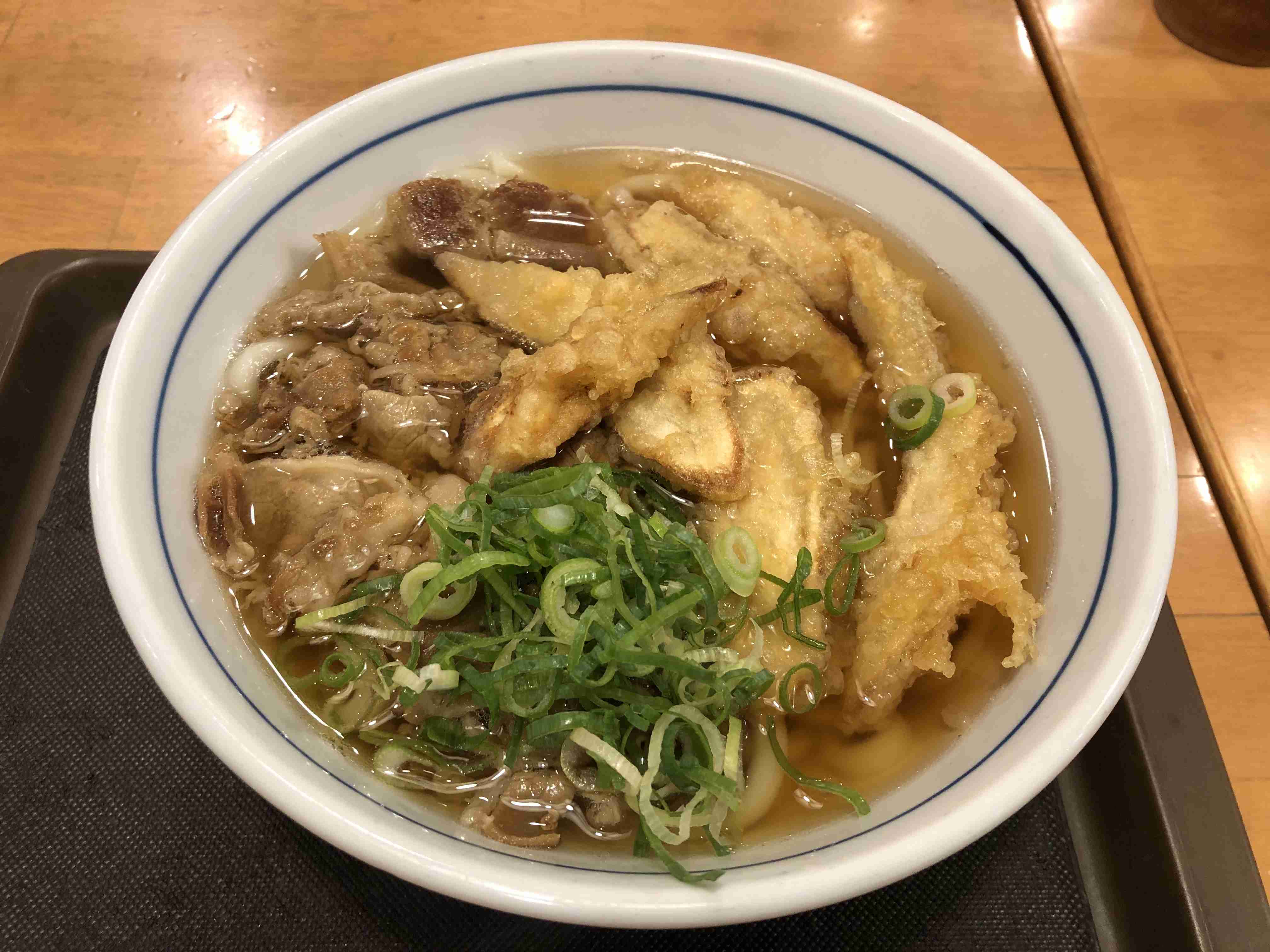 旅行中に撮った食べ物の写真を貼るトピ