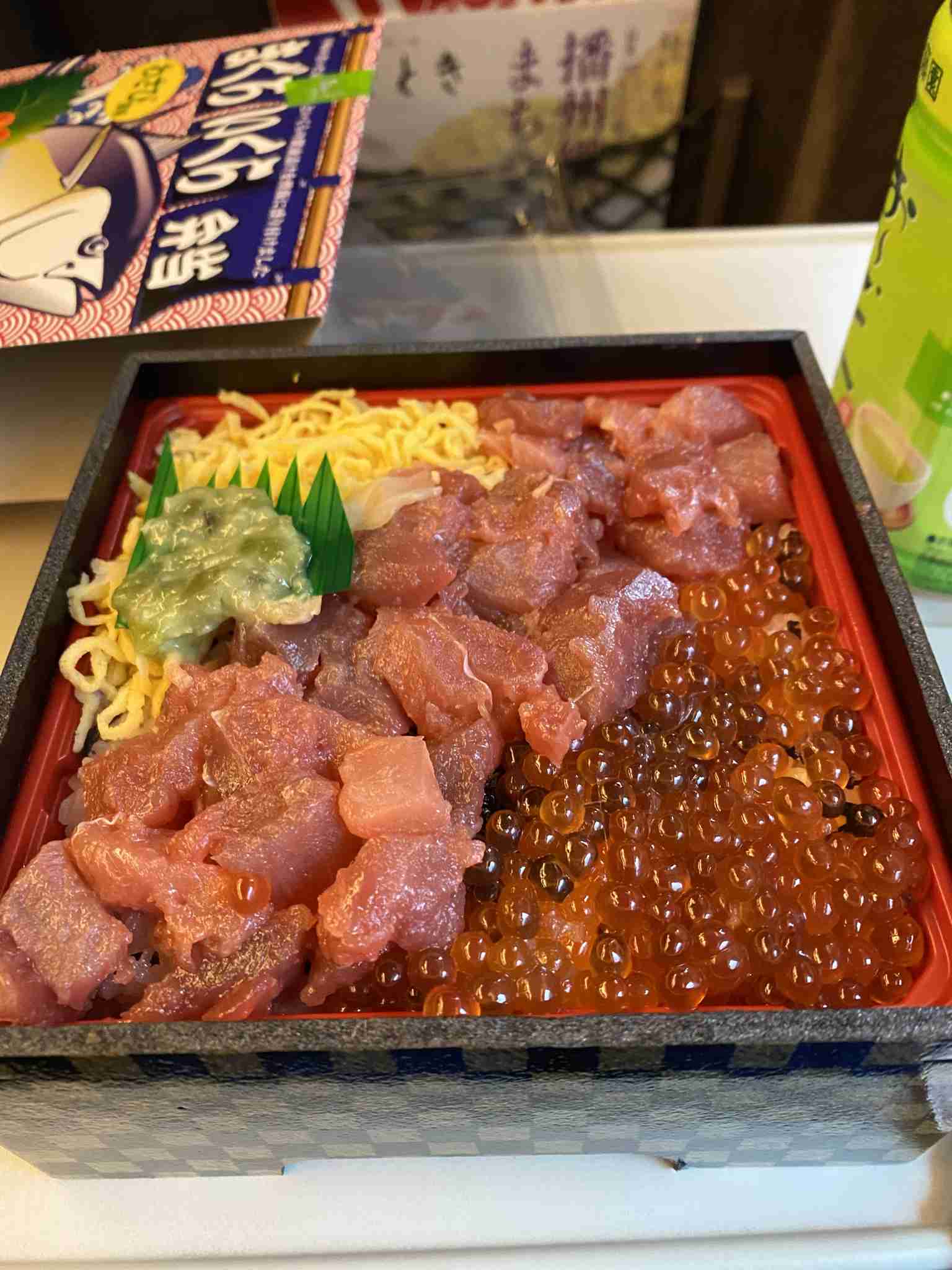 旅行中に撮った食べ物の写真を貼るトピ