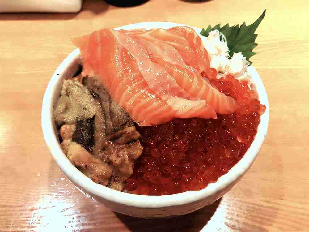 旅行中に撮った食べ物の写真を貼るトピ