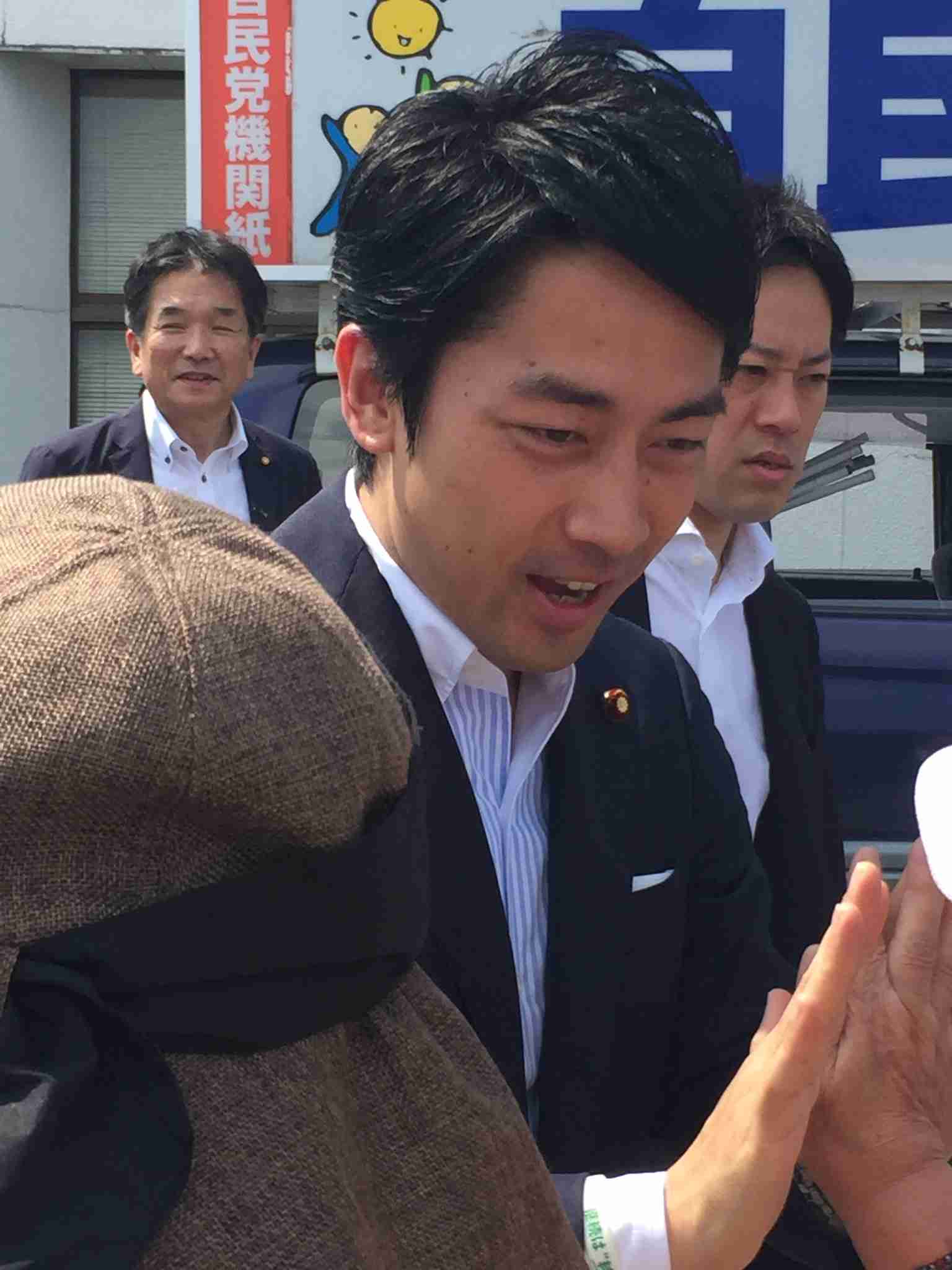 小泉進次郎環境相　SNSフォロワー獲得に苦悩…河野大臣にもフォローされず