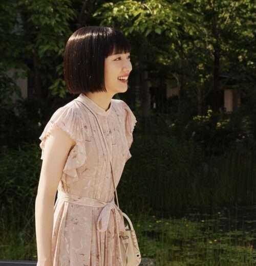 骨格が華奢だと分かる画像が見たいpart4
