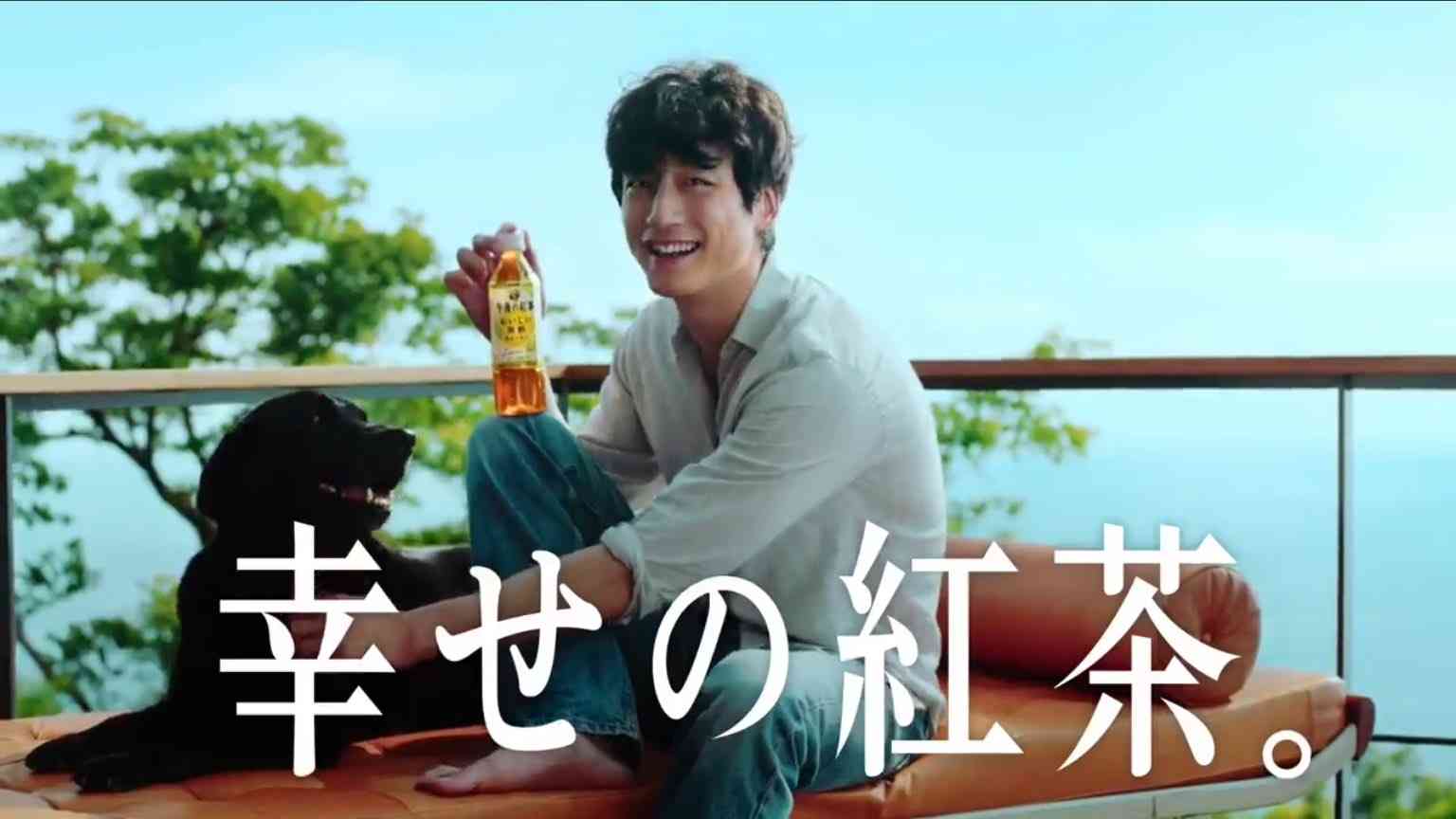 「キリン 午後の紅茶おいしい無糖」シリーズから「香るレモン」