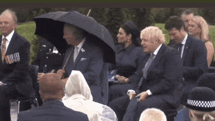 ジョンソン英首相、6人の子の父親だった　初めて公に認める