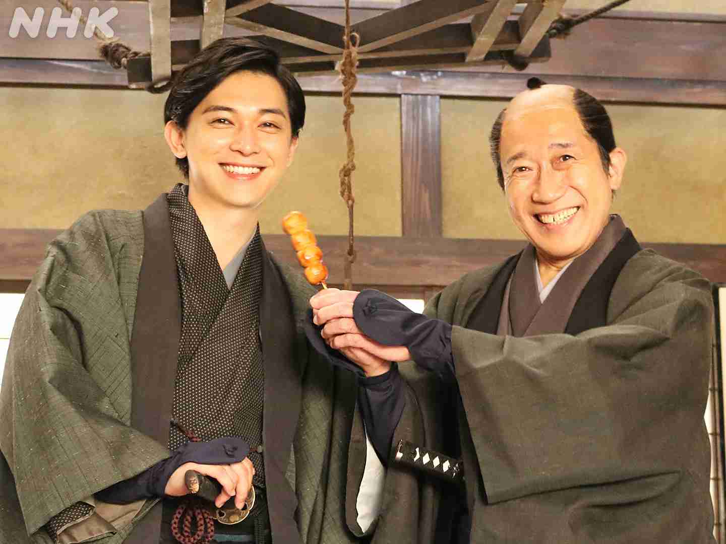 浜辺美波＆吉沢亮、互いをどう思っている？意思疎通ゲームで明らかに