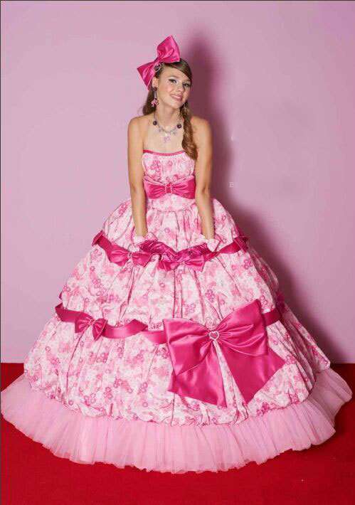 ブリブリなウェディング、カラードレスが見たい