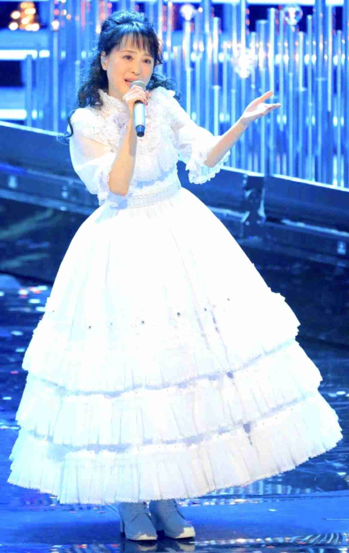 ブリブリなウェディング、カラードレスが見たい