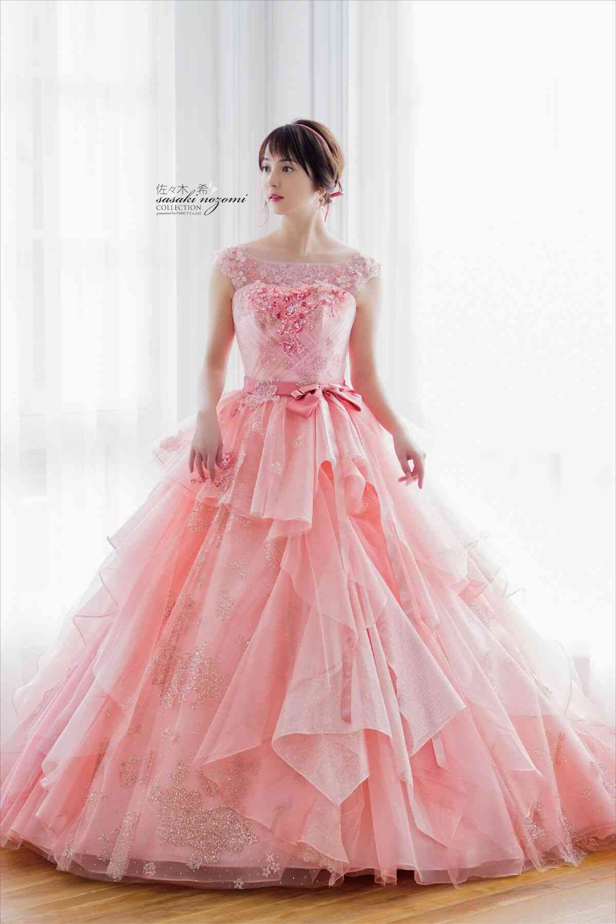 ブリブリなウェディング、カラードレスが見たい