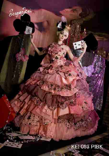 ブリブリなウェディング、カラードレスが見たい