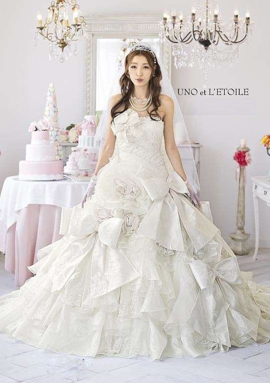 ブリブリなウェディング、カラードレスが見たい