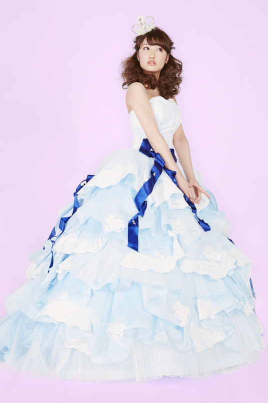 ブリブリなウェディング、カラードレスが見たい