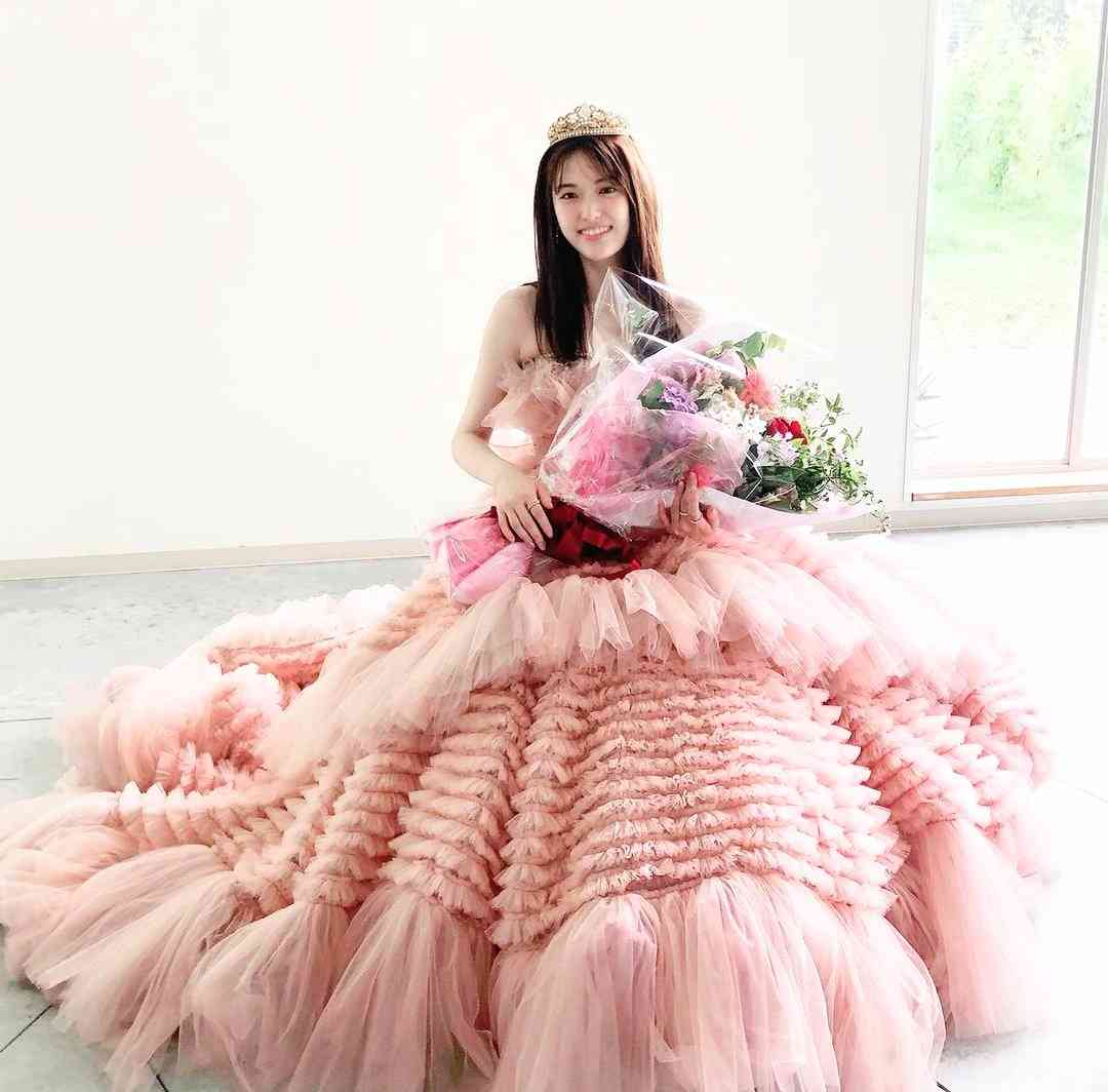 ブリブリなウェディング、カラードレスが見たい