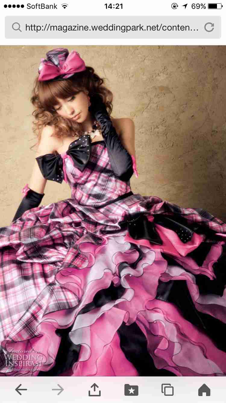 ブリブリなウェディング、カラードレスが見たい